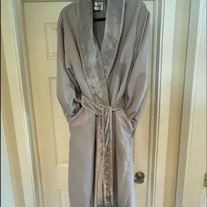 MANSFIELD Spa Robe